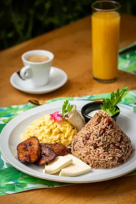 Pinto e Gallo Desayunos